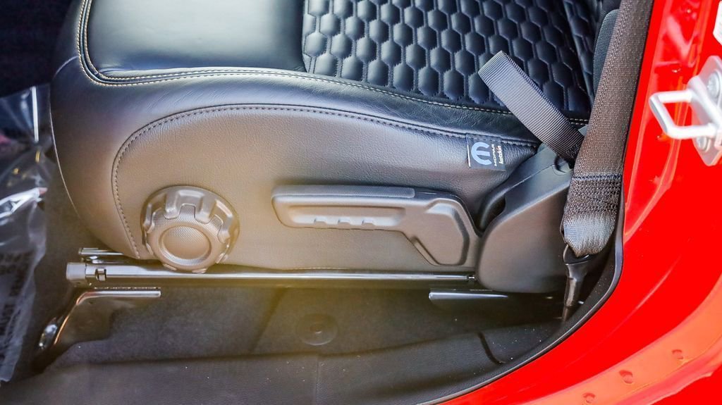 New 2025 Jeep Wrangler Sport S image 23