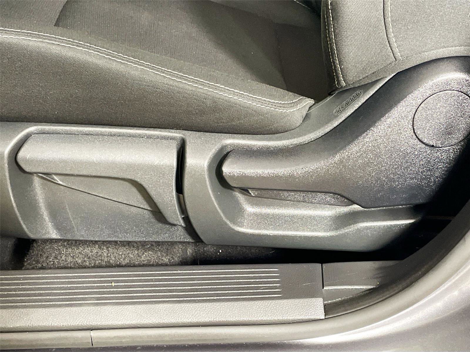 Used 2023 Nissan Rogue S AWD/4WD image 20