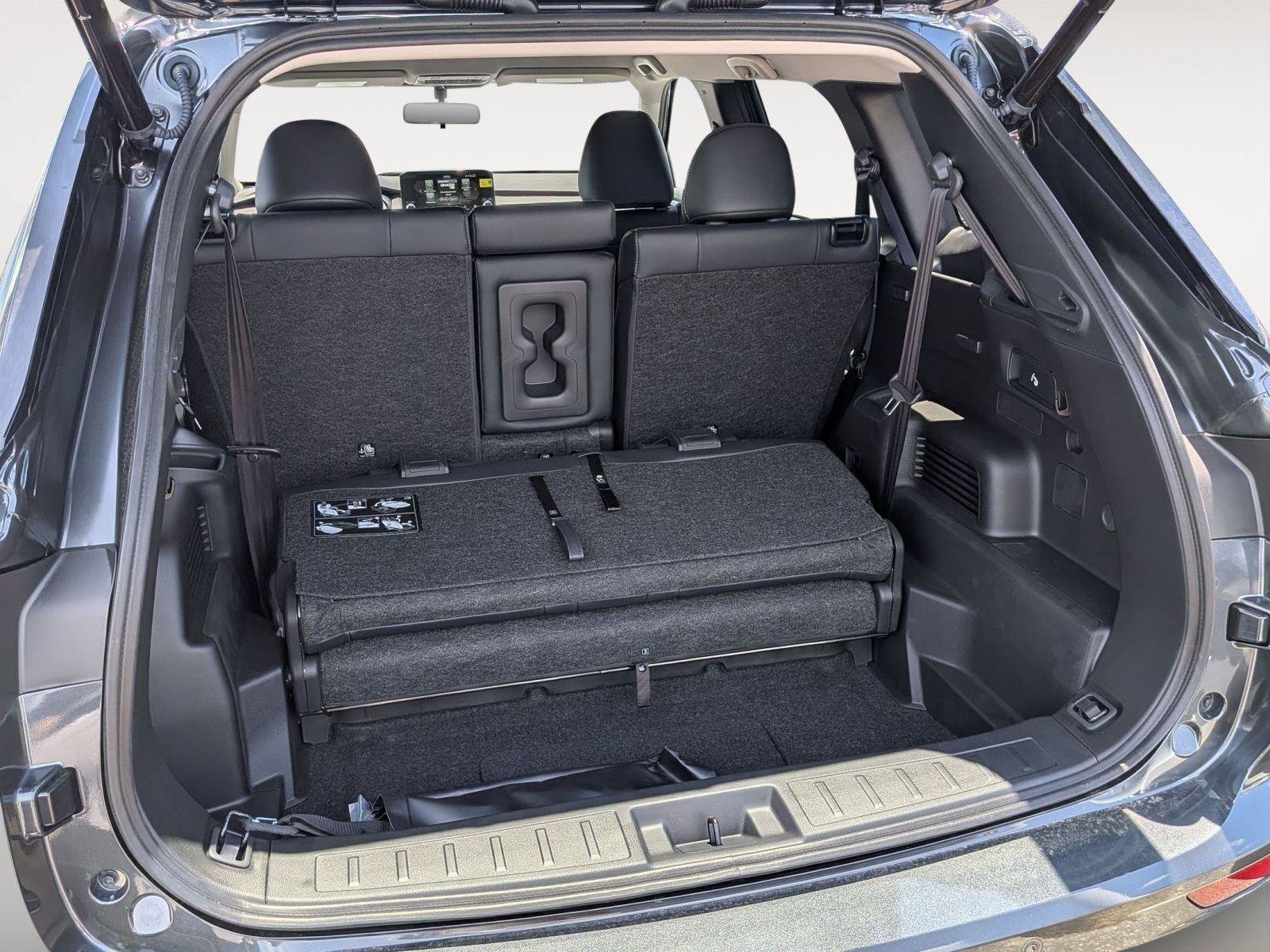 New 2026 Nissan Rogue SL AWD/4WD image 20