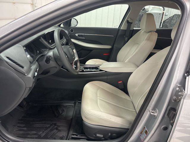 Certified 2023 Hyundai Sonata SEL FWD image 6
