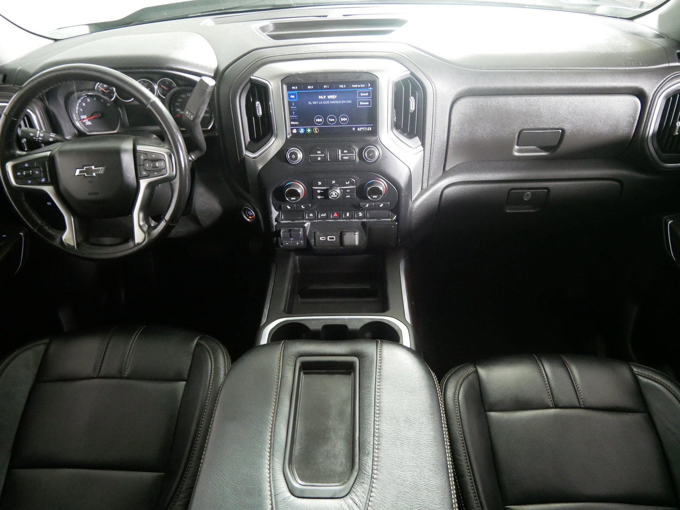 Used 2020 Chevrolet Silverado 1500 LT Trail Boss image 10