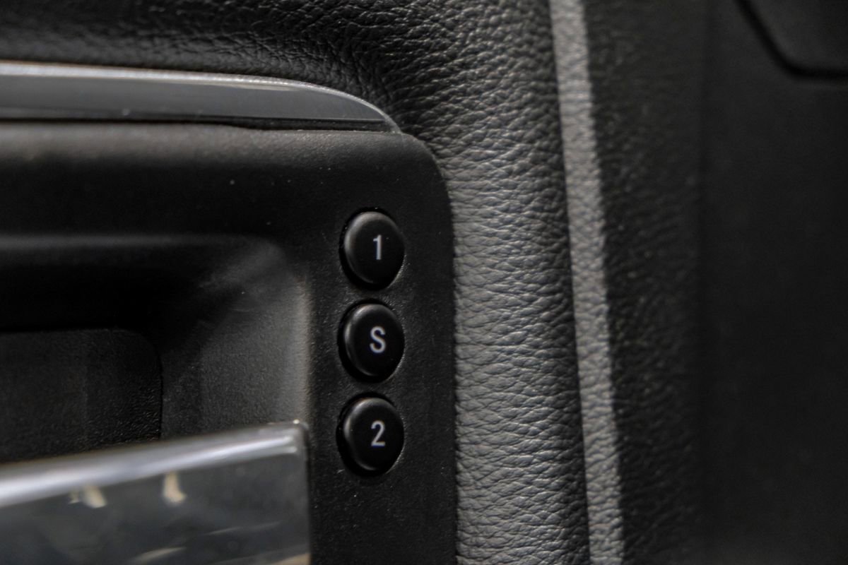 Used 2024 RAM 3500 Laramie image 46