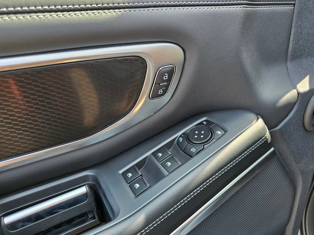 New 2027 Ford Expedition Platinum w/ Stealth Performance Package AWD/4WD image 20