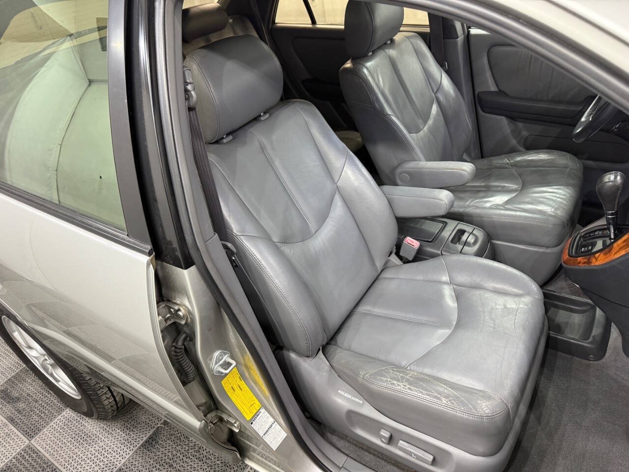 Used 2000 Lexus RX 300 4WD image 8