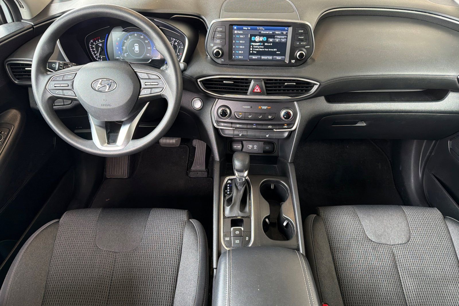 Used 2020 Hyundai Santa Fe SEL FWD image 12
