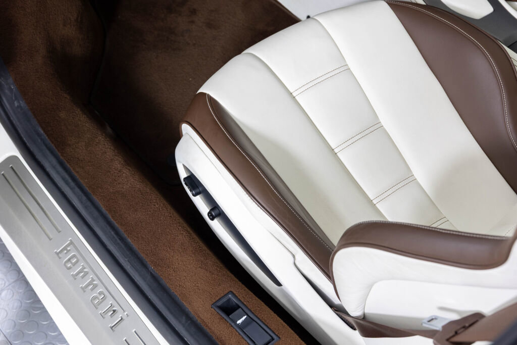 Certified 2014 Ferrari 458 Italia Coupe image 47