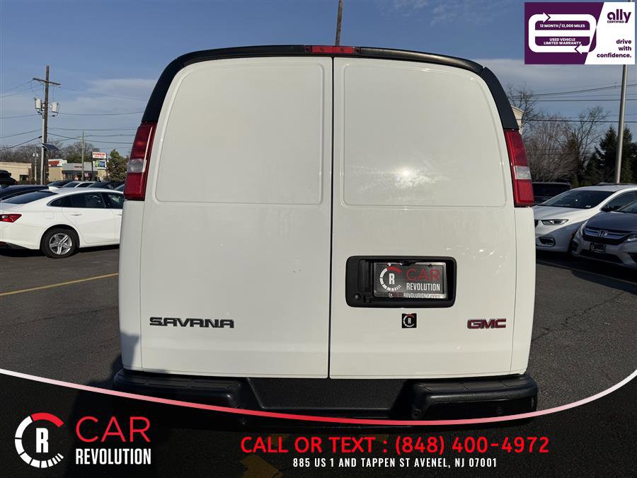 Used 2023 GMC Savana 2500 image 5