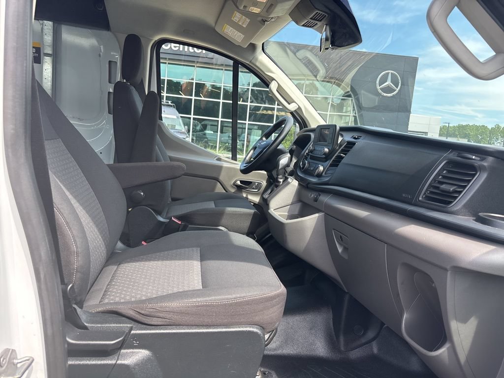 Used 2024 Ford Transit 150 Low Roof RWD image 28