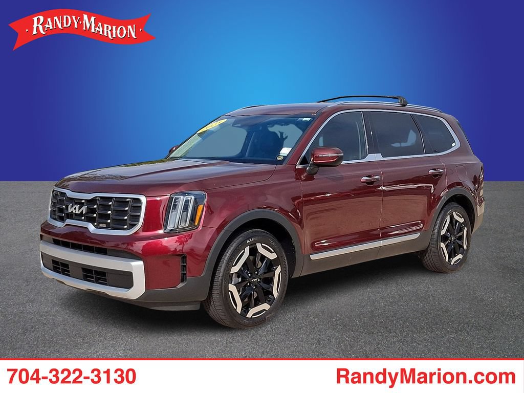 Used 2023 Kia Telluride S FWD image 1
