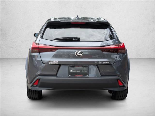 Certified 2026 Lexus UX 300h FWD image 7