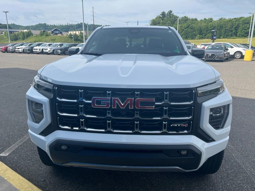Used 2024 GMC Canyon AT4 w/ AT4 Premium Package AWD/4WD image 2