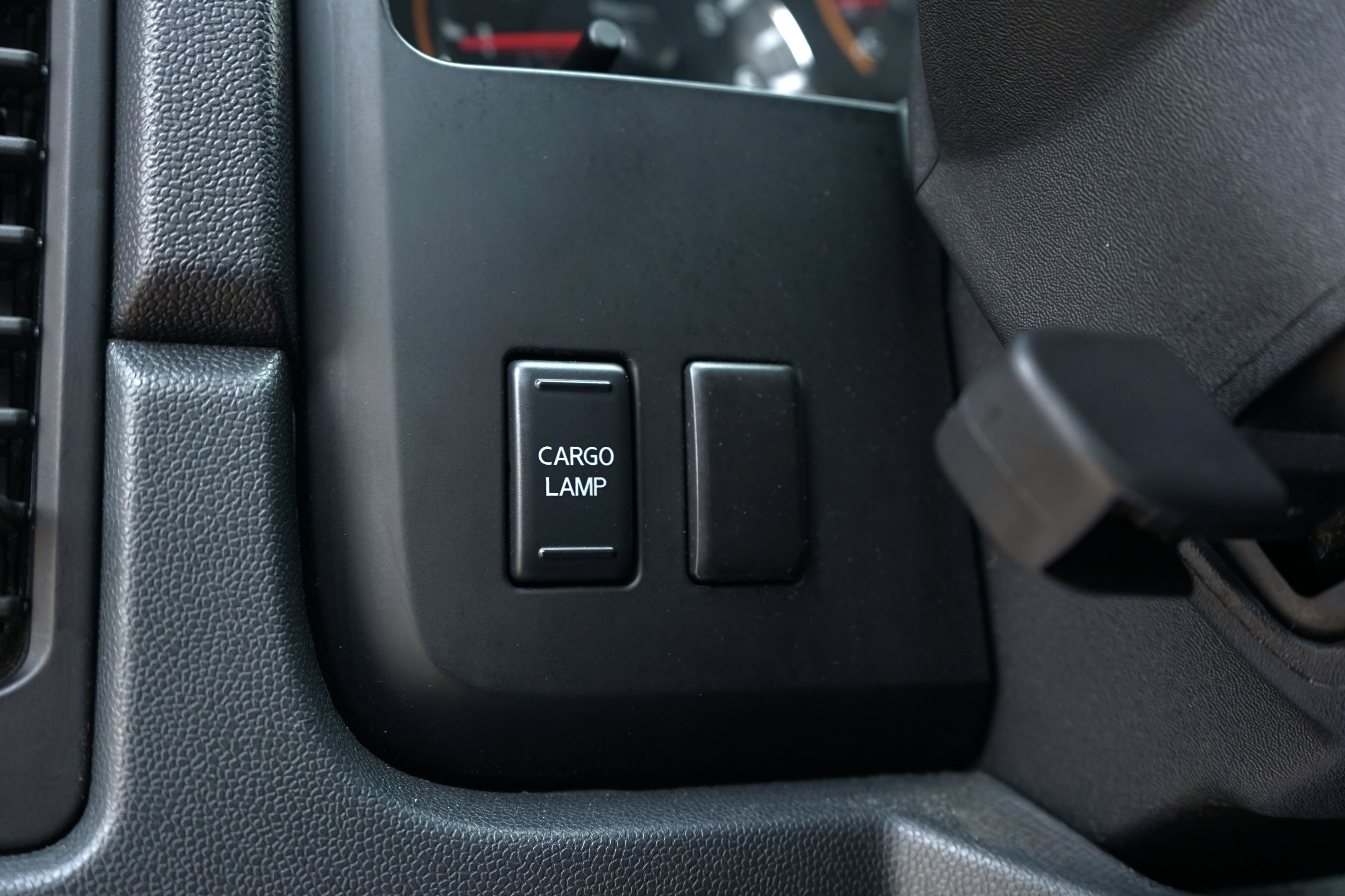 Used 2012 Nissan Titan SL w/ Heavy Metal Edition Pkg AWD/4WD image 14