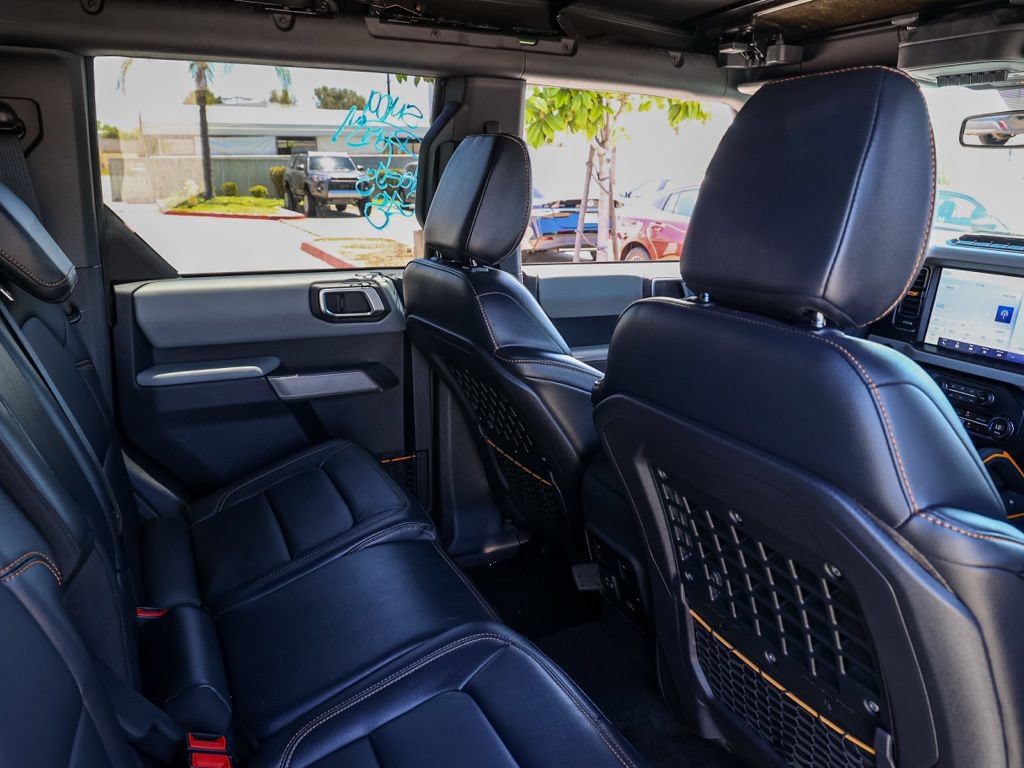 Used 2023 Ford Bronco Badlands AWD/4WD image 16