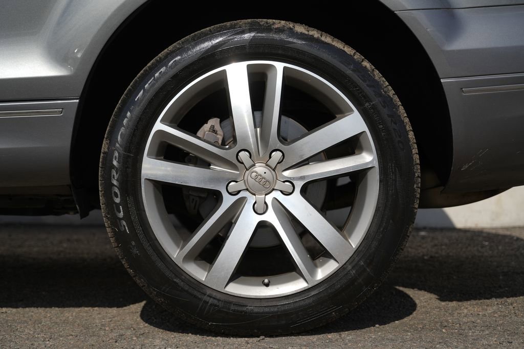 Used 2015 Audi Q7 3.0T Premium Plus w/ Premium Plus Package image 12