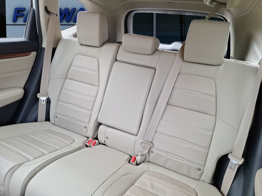 Used 2019 Honda CR-V Touring image 12