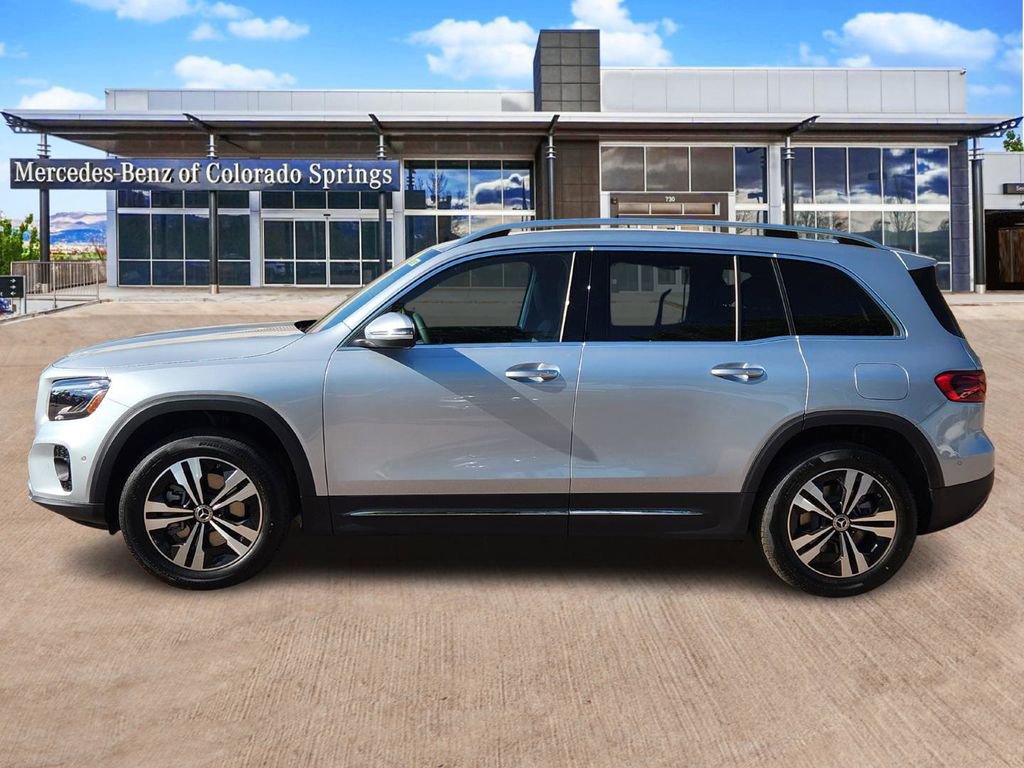 New 2025 Mercedes-Benz GLB 250 4MATIC image 4