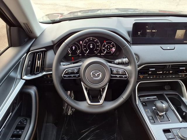 New 2025 MAZDA CX-70 Plug-In Hybrid w/ Premium Pkg image 12