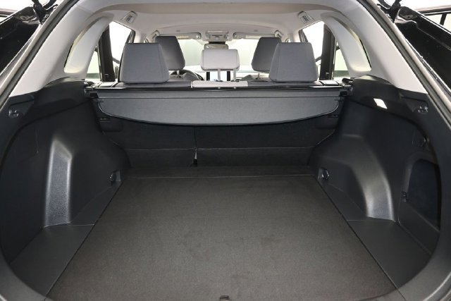 Certified 2025 Toyota RAV4 XLE AWD/4WD image 27