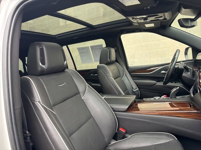 Used 2021 Cadillac Escalade ESV Premium Luxury w/ Driver Assist Tech Package image 24