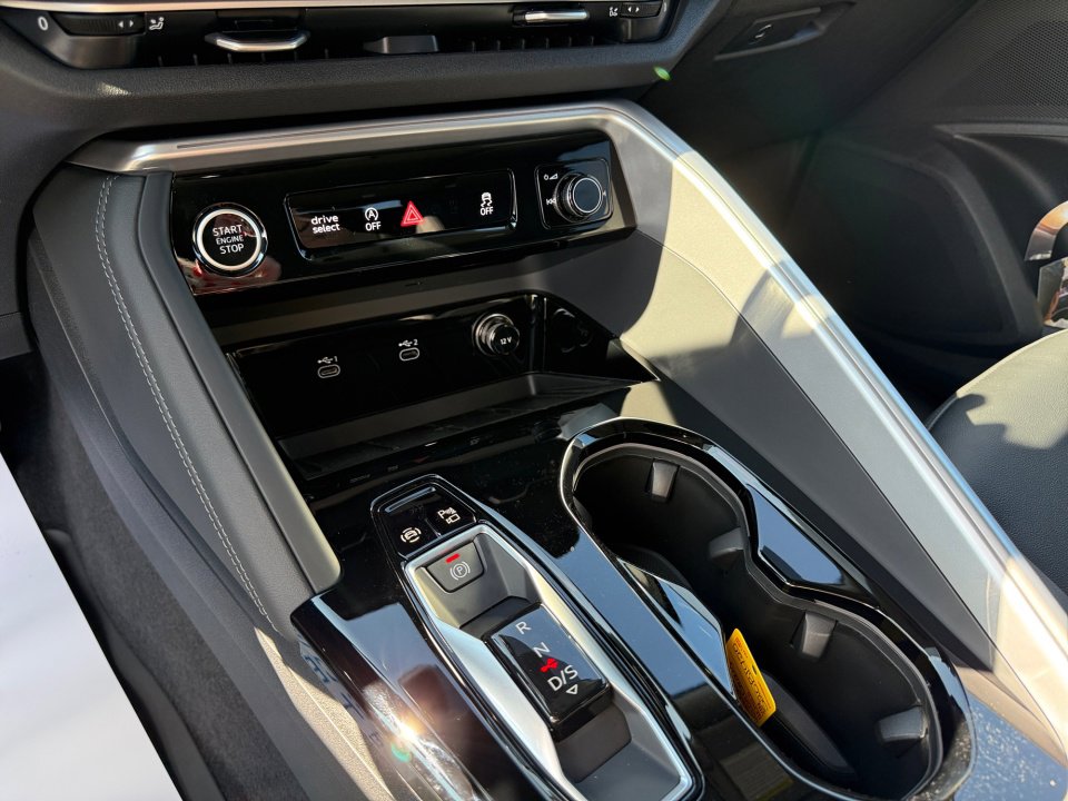 New 2025 Audi Q5 Premium image 20