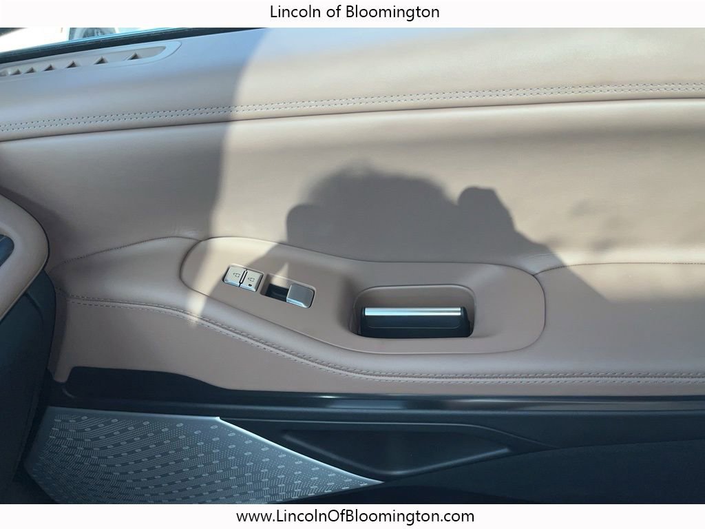 New 2025 Lincoln Navigator L Black Label image 54