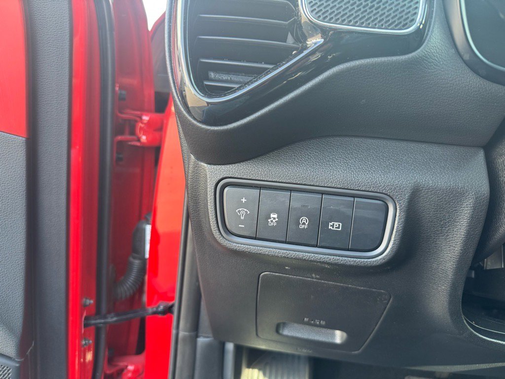 Used 2023 Kia Soul GT-Line w/ GT-Line Technology Package image 8