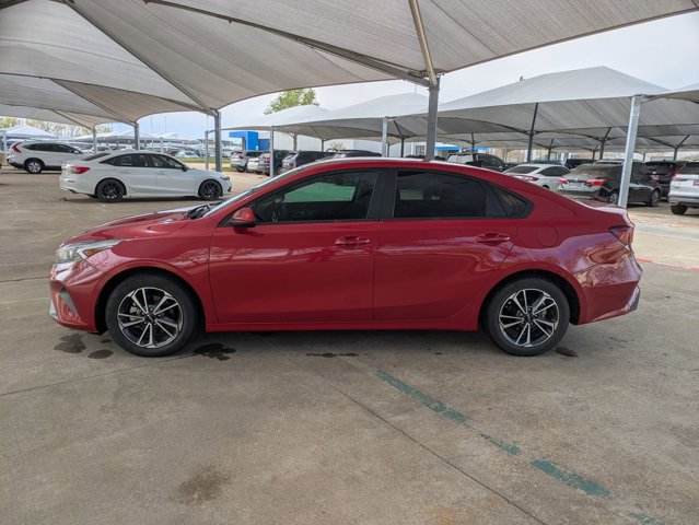 Used 2023 Kia Forte LXS image 8