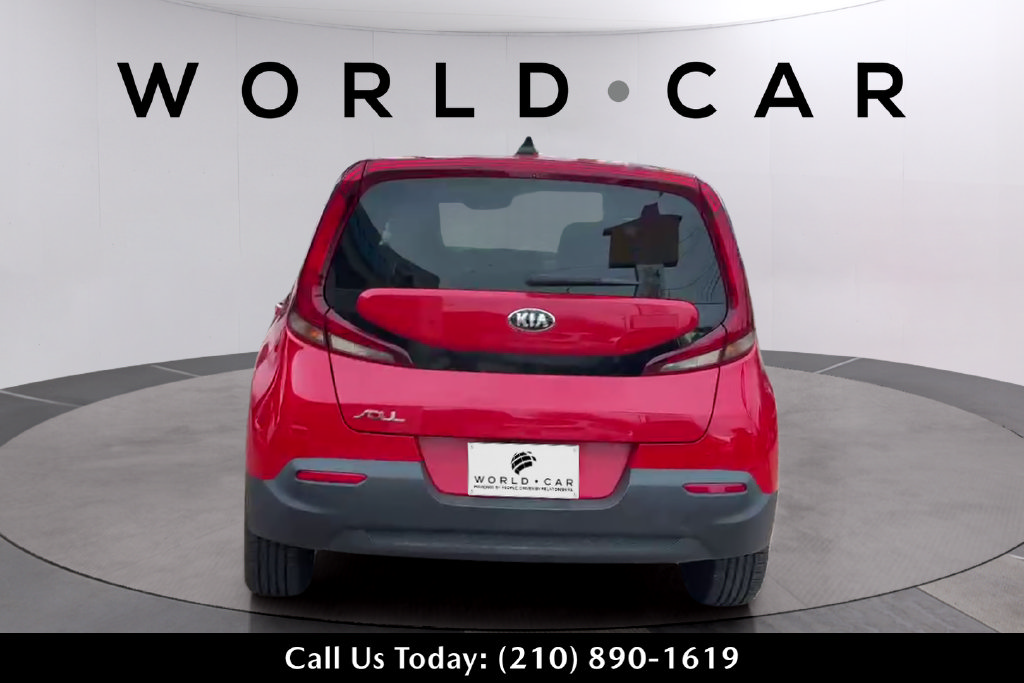 Used 2020 Kia Soul LX FWD image 8