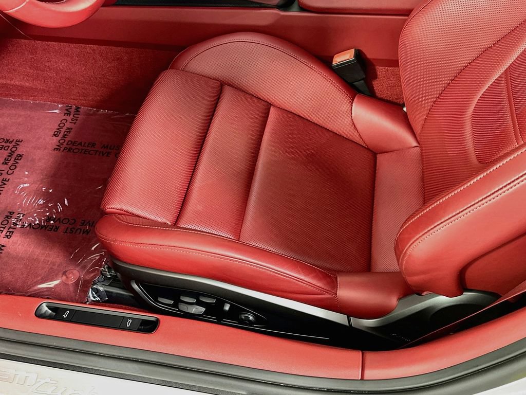 Certified 2022 Porsche 911 Turbo S AWD/4WD image 22