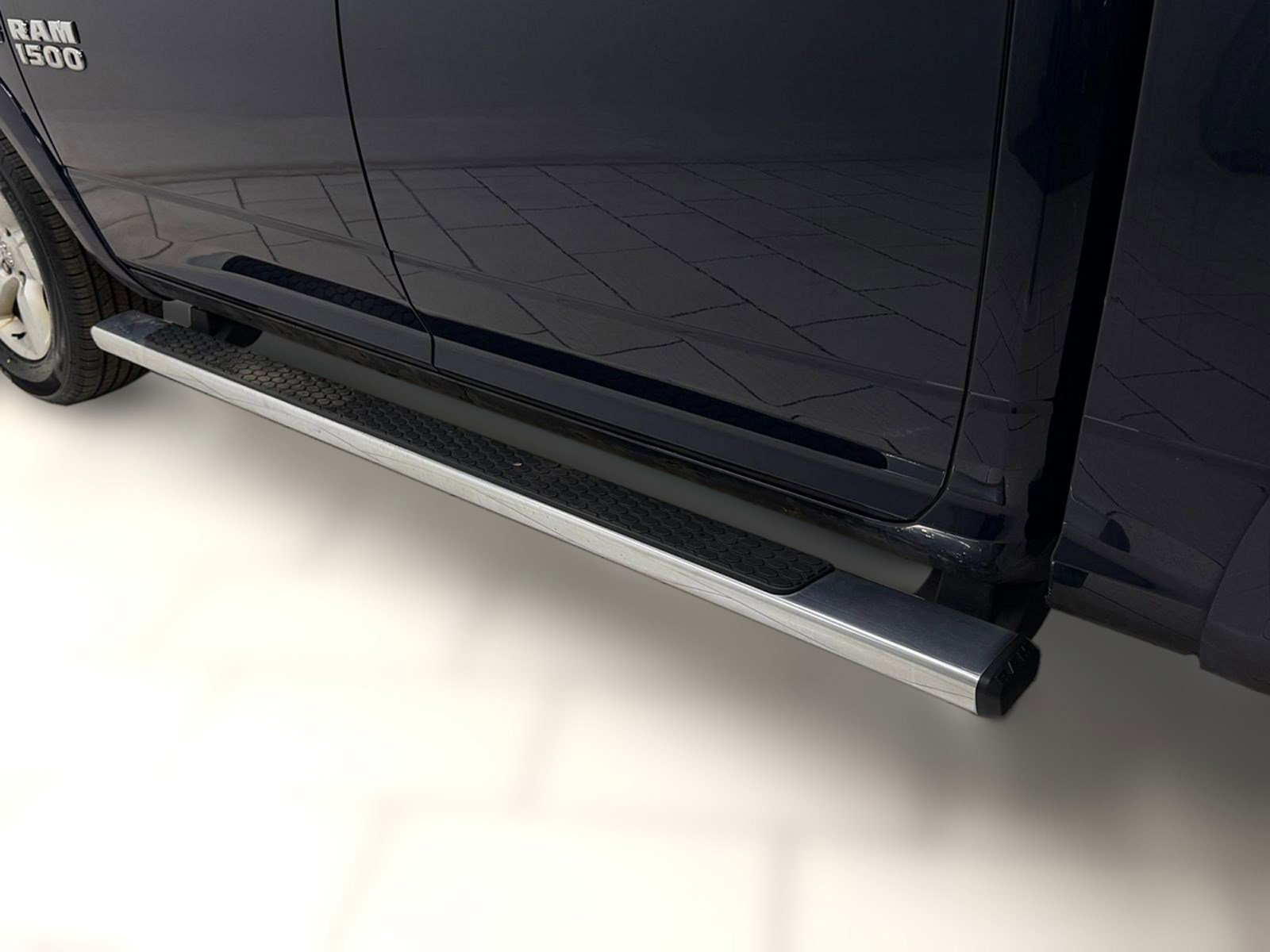 Used 2018 RAM 1500 Outdoorsman image 18