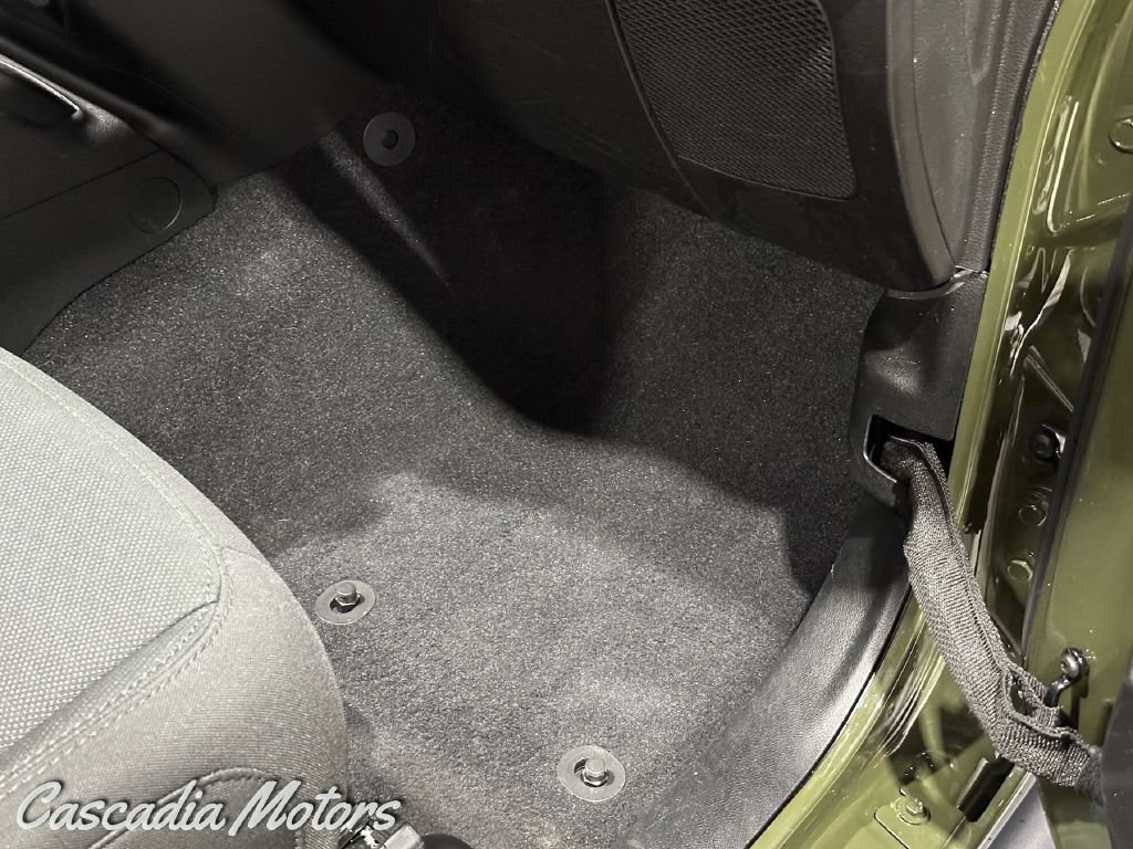 Used 2021 Jeep Wrangler Unlimited Sport AWD/4WD image 26