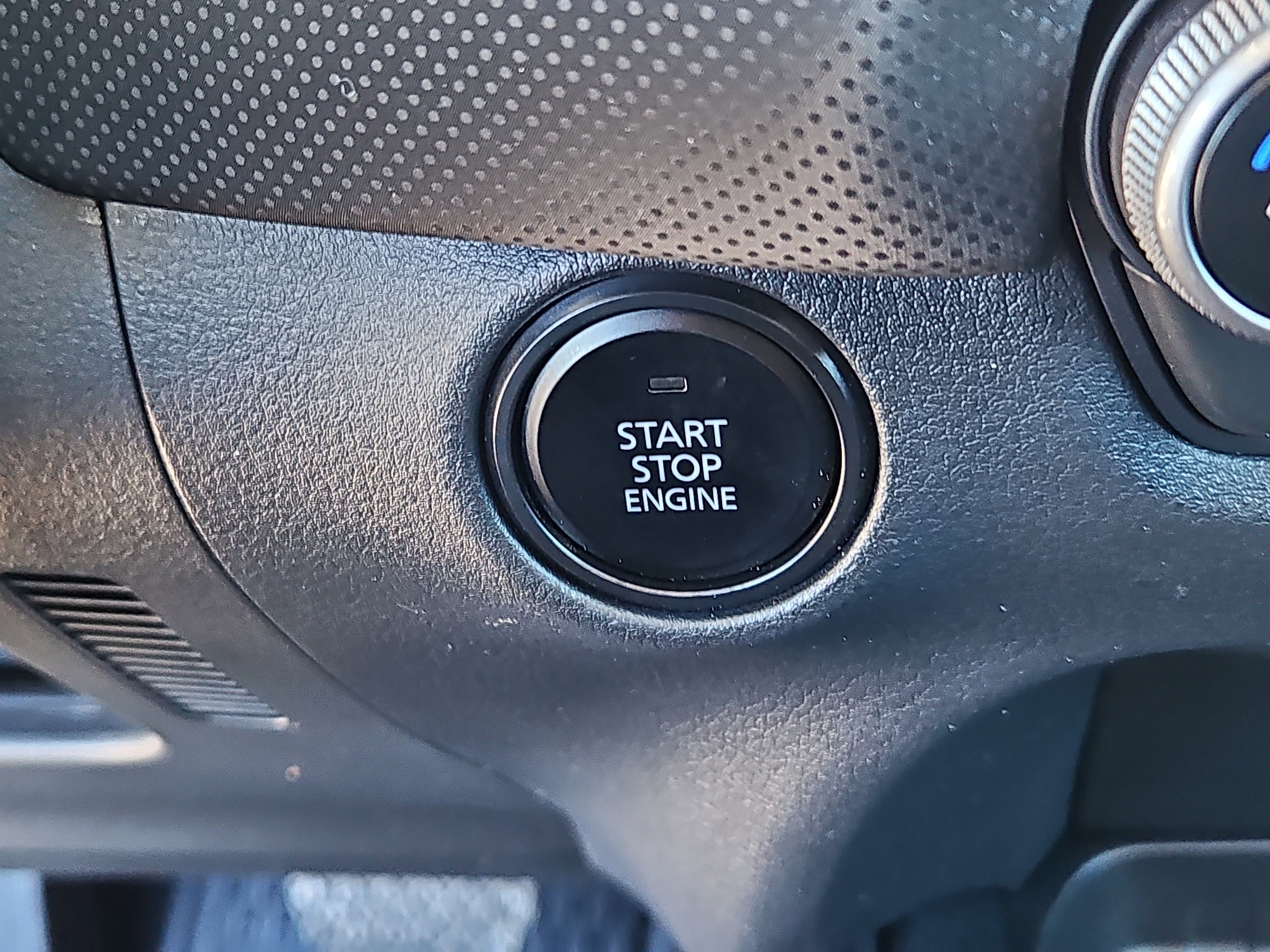 Used 2025 MAZDA CX-50 AWD 2.5 S w/ Weather Package image 13