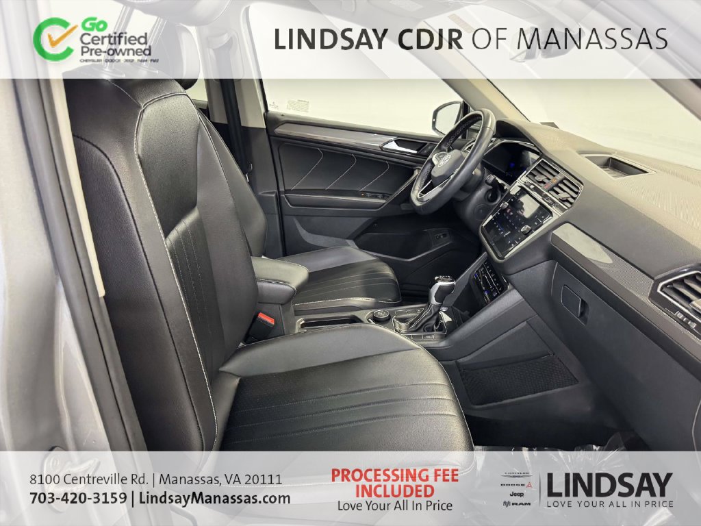 Used 2024 Volkswagen Tiguan SE AWD/4WD image 13