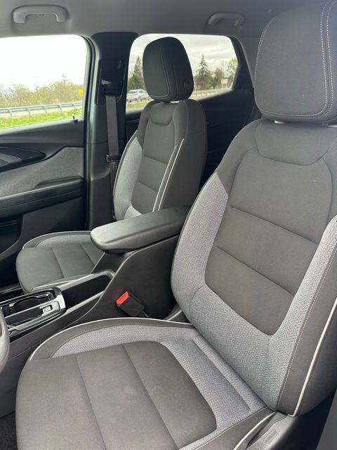 Used 2023 Chevrolet TrailBlazer LT w/ Convenience Package AWD/4WD image 22