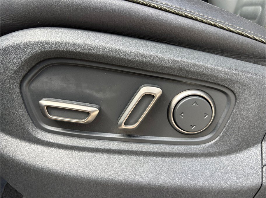 Used 2023 Rivian R1T Adventure Quad AWD/4WD image 19