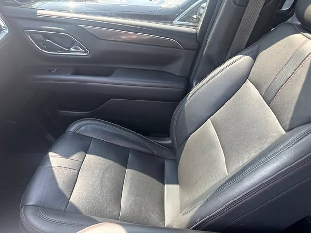 Used 2021 Chevrolet Tahoe RST w/ Luxury Package AWD/4WD image 29