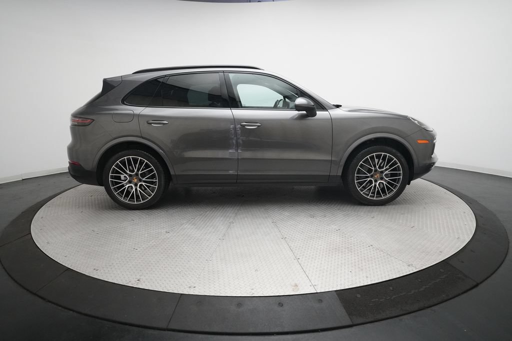 Used 2020 Porsche Cayenne S AWD/4WD image 4