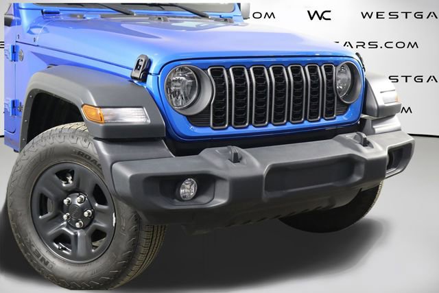 Used 2025 Jeep Wrangler Sport image 46