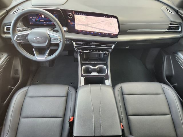 Used 2025 Chevrolet Traverse LT w/ Midnight/Sport Edition FWD image 27