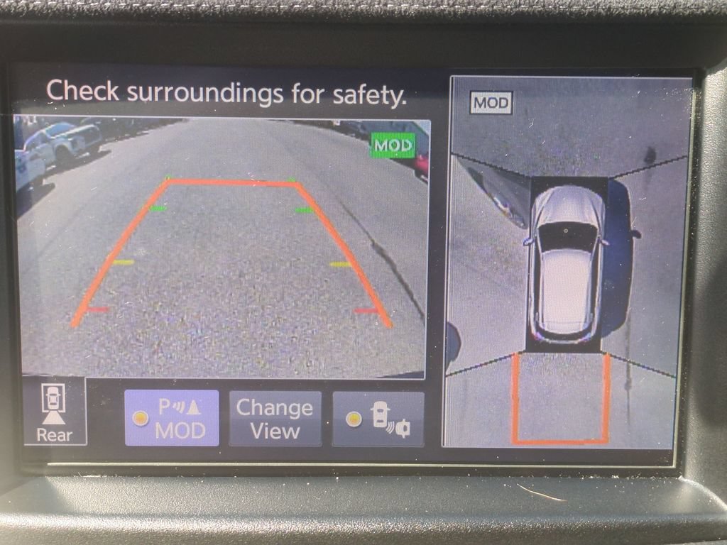 Used 2019 INFINITI QX50 Essential w/ Sensory Package AWD/4WD image 11