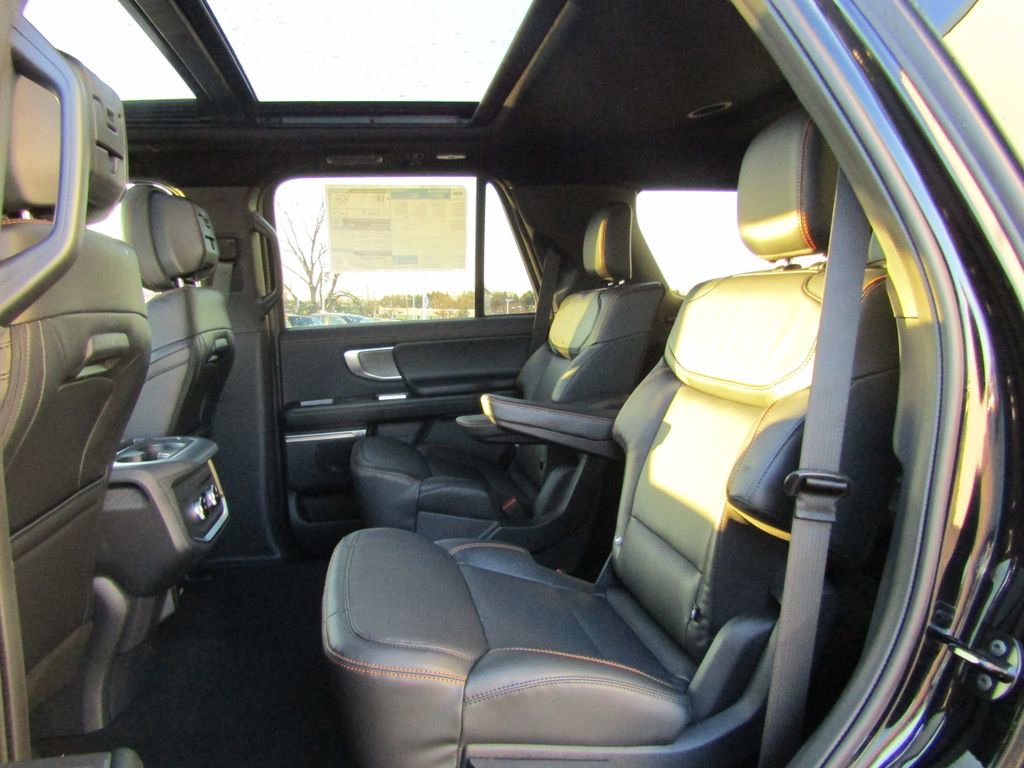 New 2026 Ford Expedition Tremor image 36
