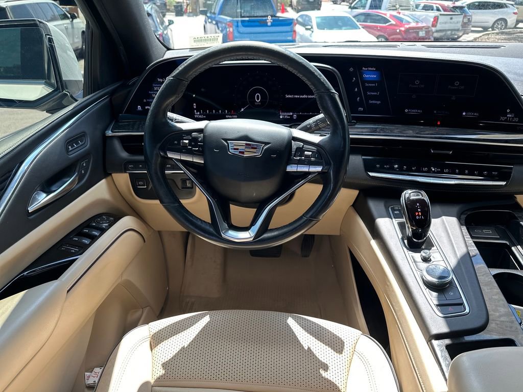Used 2021 Cadillac Escalade ESV Premium Luxury AWD/4WD image 33