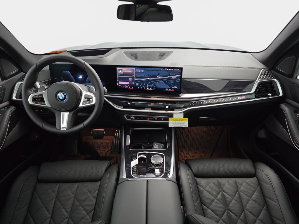 New 2026 BMW X5 xDrive50e w/ M Sport Package AWD/4WD image 10