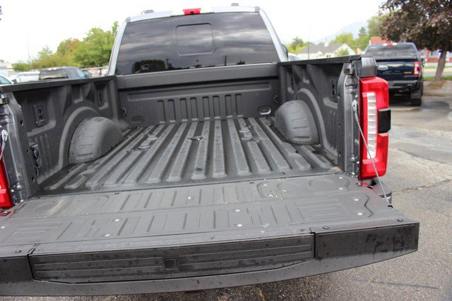Used 2024 Ford F350 Lariat w/ Lariat Ultimate Package image 16