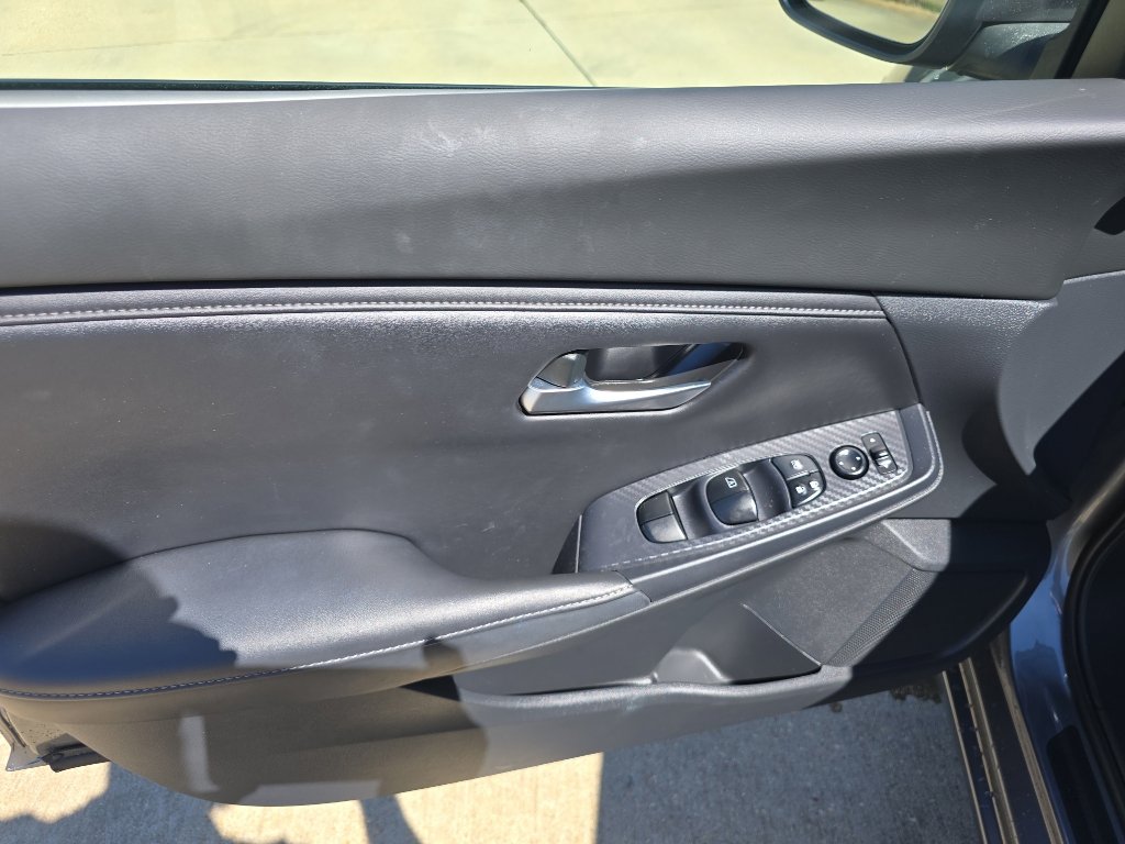 Used 2023 Nissan Sentra SV w/ All-Weather Package image 16