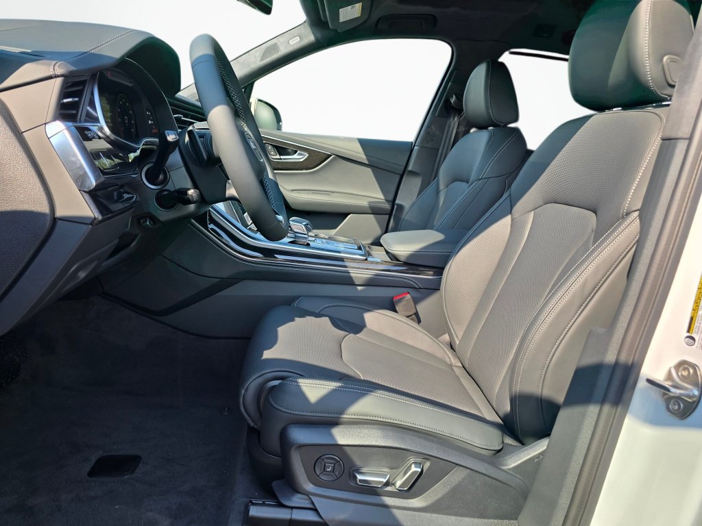 New 2026 Audi Q7 3.0T Prestige AWD/4WD image 12