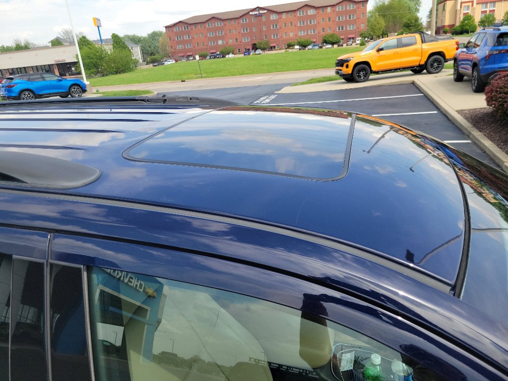 Used 2018 Dodge Durango GT w/ Premium Group AWD/4WD image 3