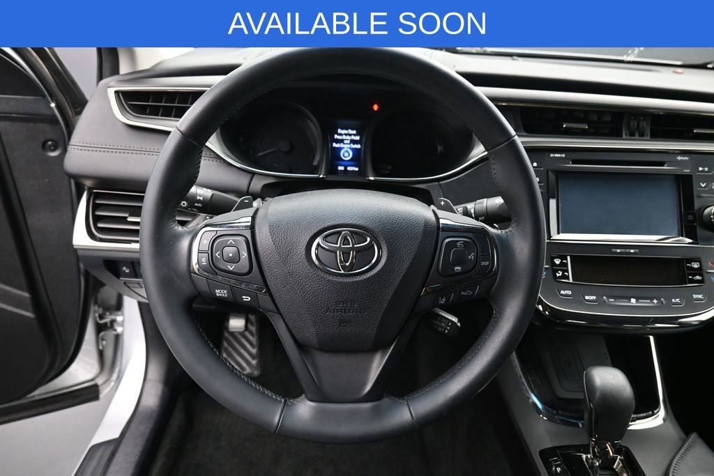 Used 2017 Toyota Avalon Touring w/ Carpet Mat Package FWD image 17