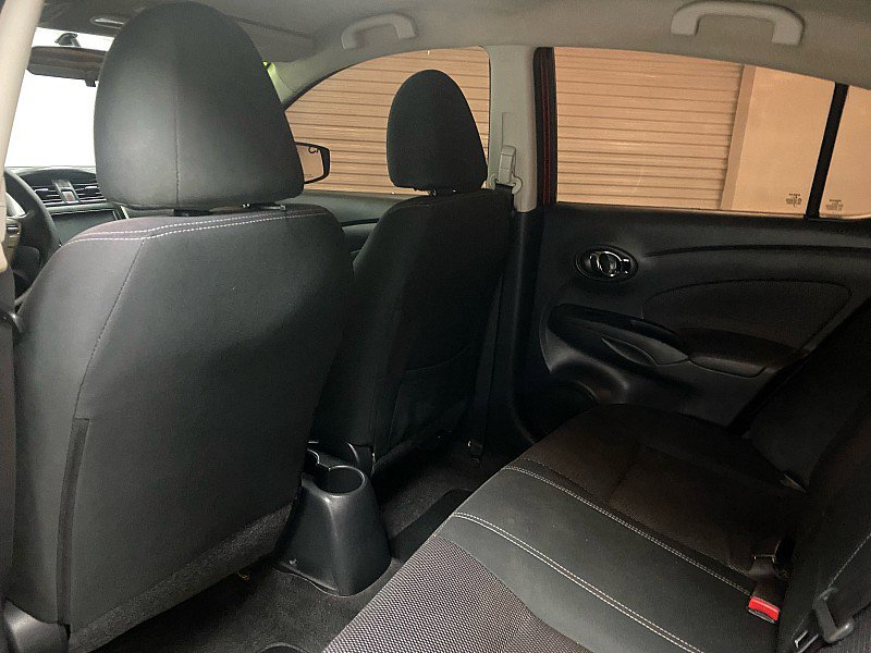 Used 2018 Nissan Versa SV image 11