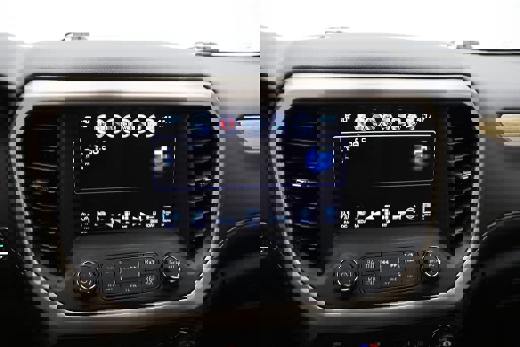 Used 2018 GMC Acadia Denali w/ Technology Package image 22